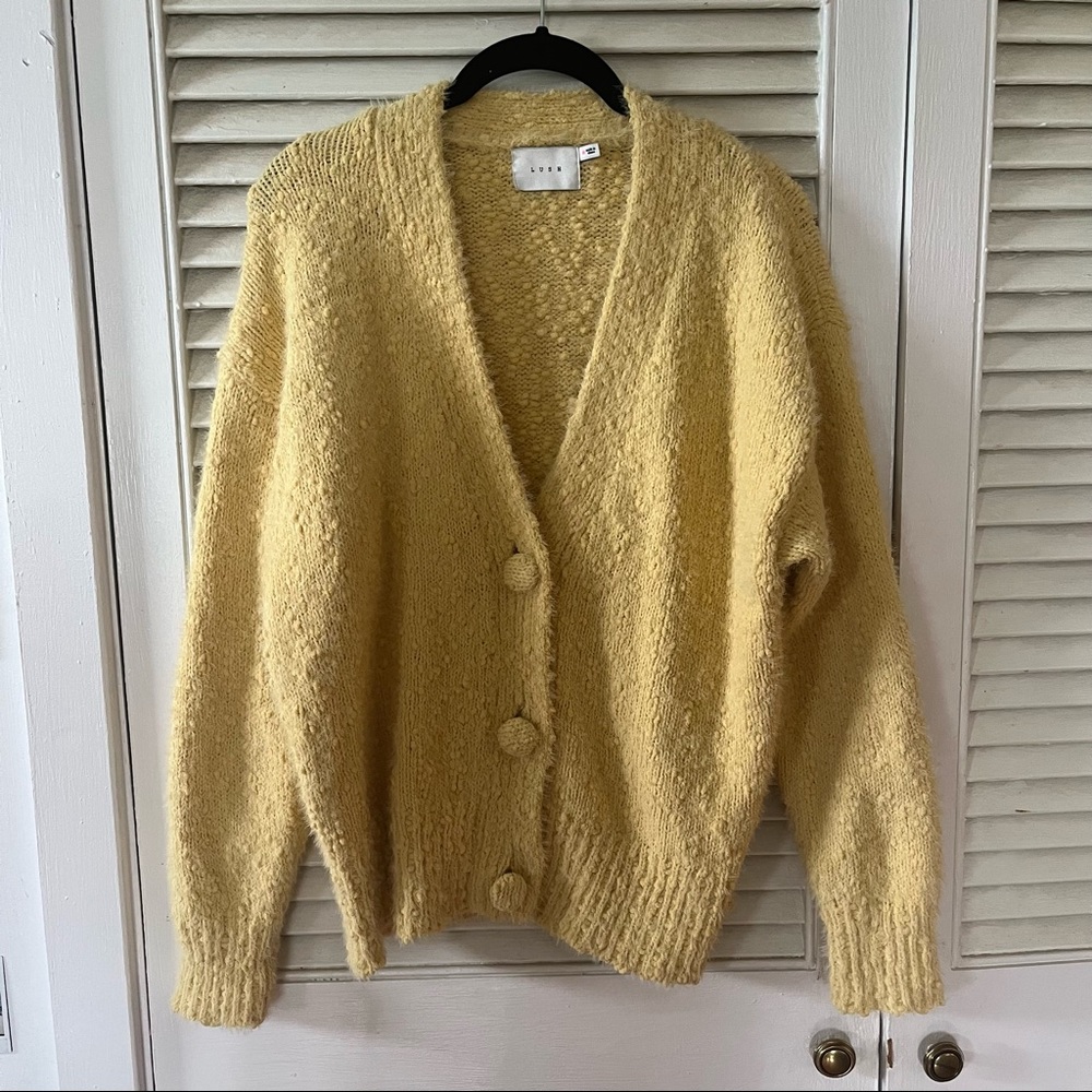 LUSH cozy yellow oversized/boyfriend knit cardigan
